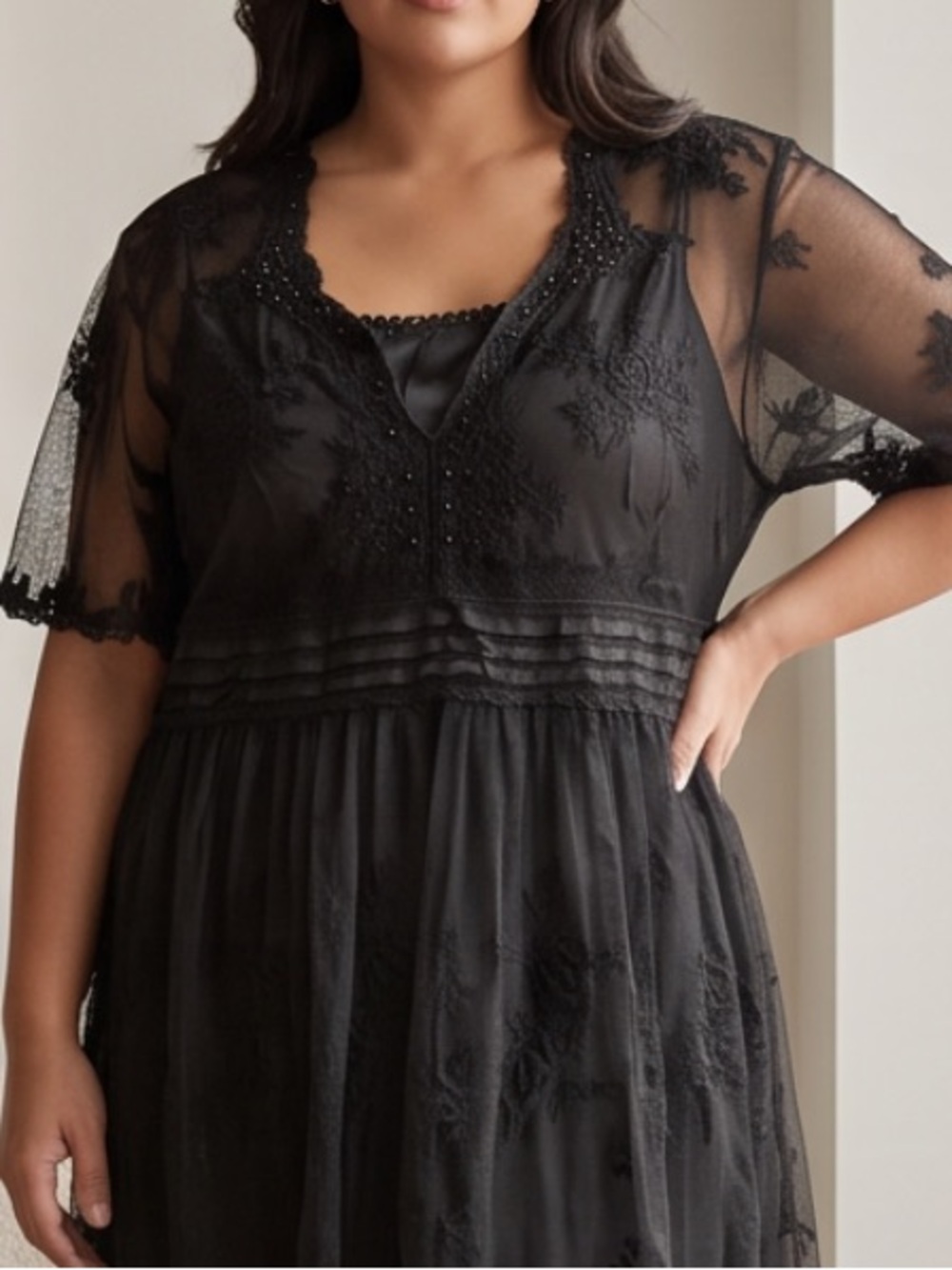 Elegant Vintage Black Beaded Lace Formal Evening Top